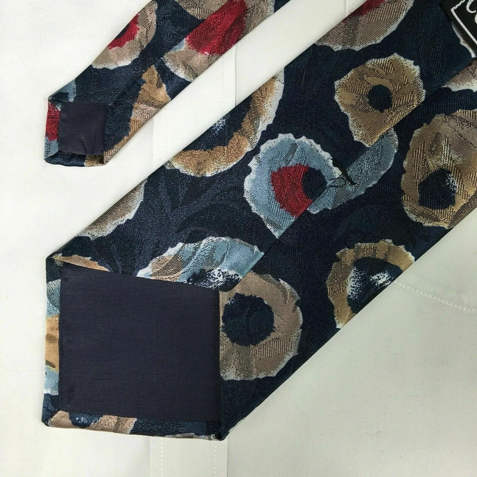 Concerto Mens Blue Floral Printed Textured Silk Neck Tie 56” Long X 4” Wide