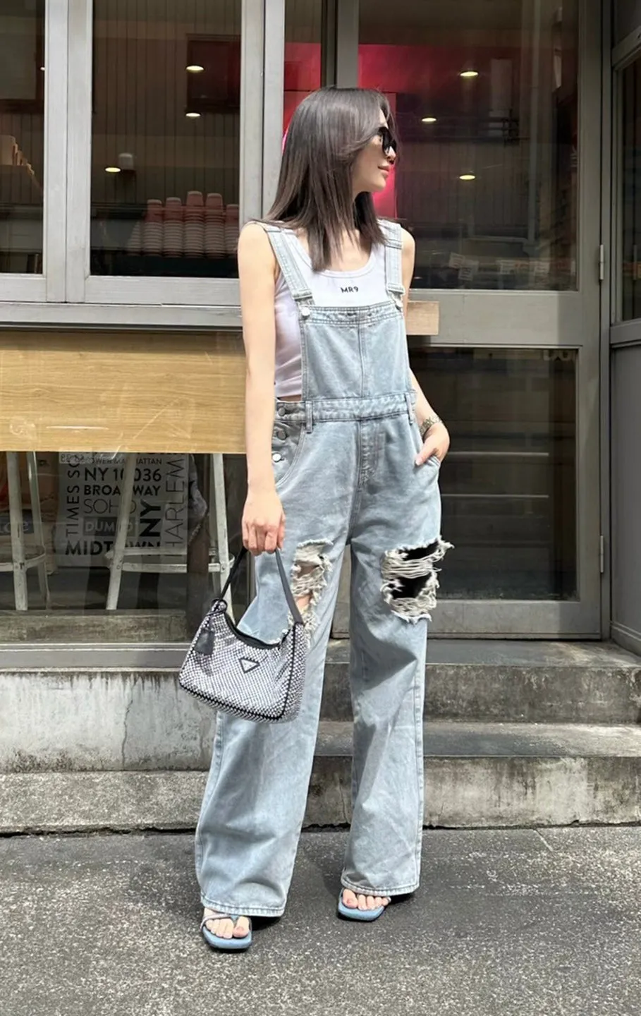 Damage denim salopette