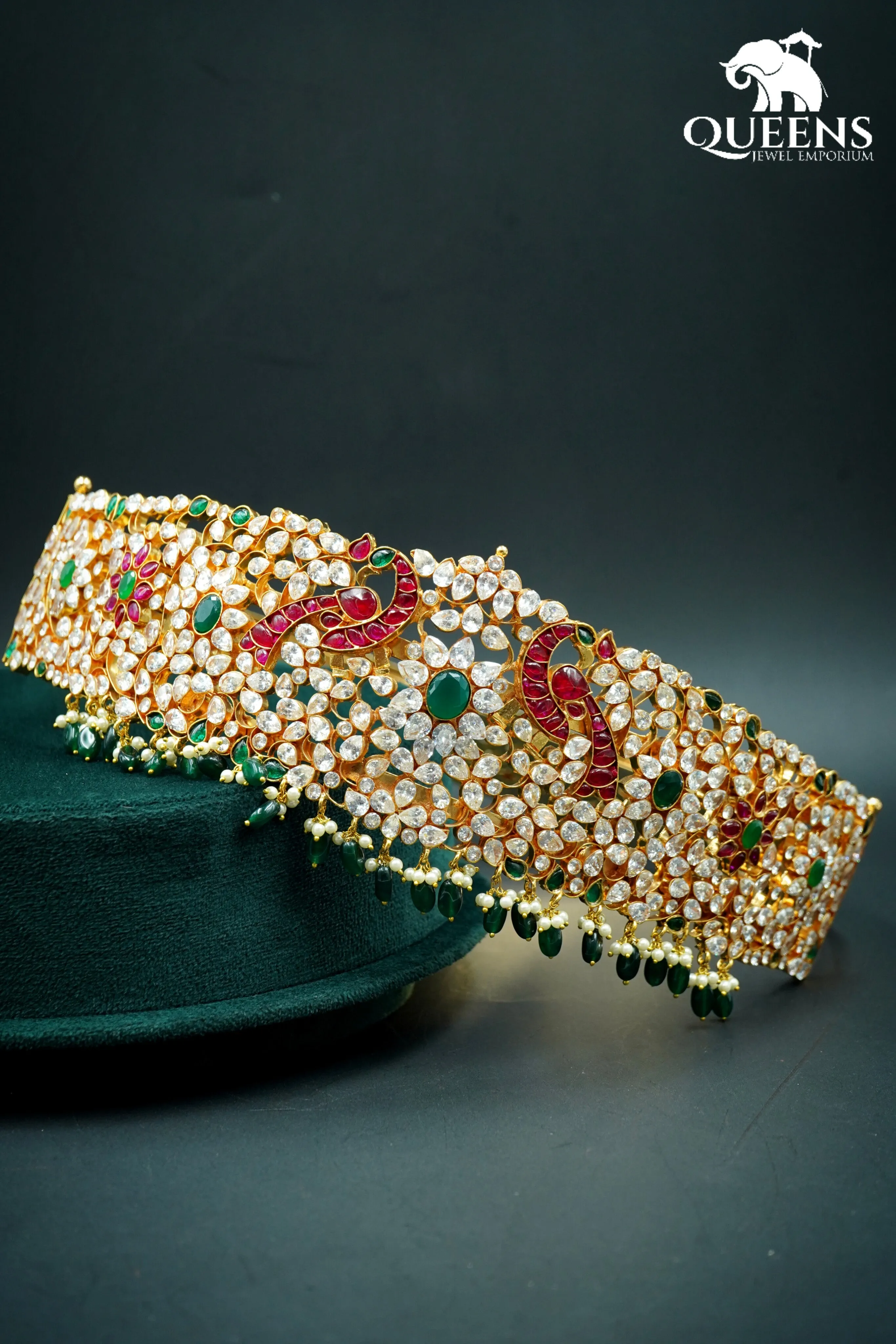 DHRUVIKA HIPBELT