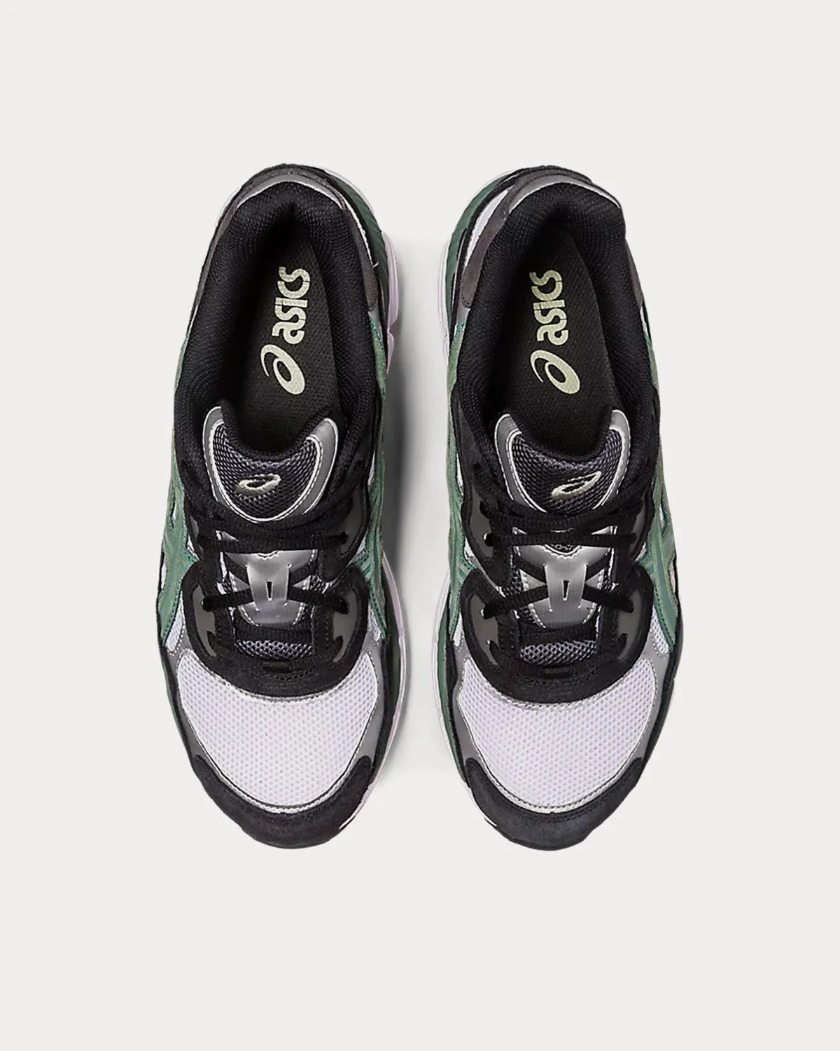 Gel-NYC White / Ivy Low Top Sneakers