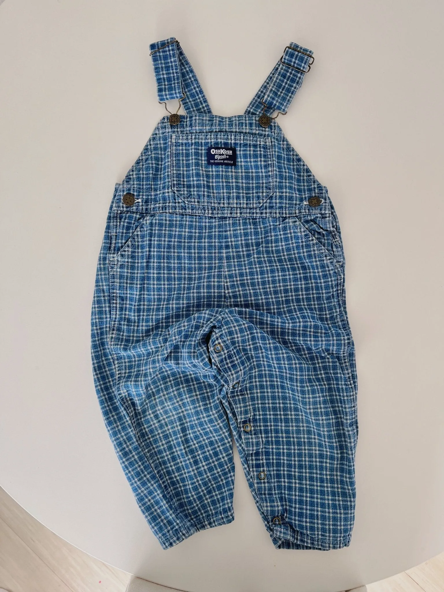 Oshkosh overall pre loved 3t