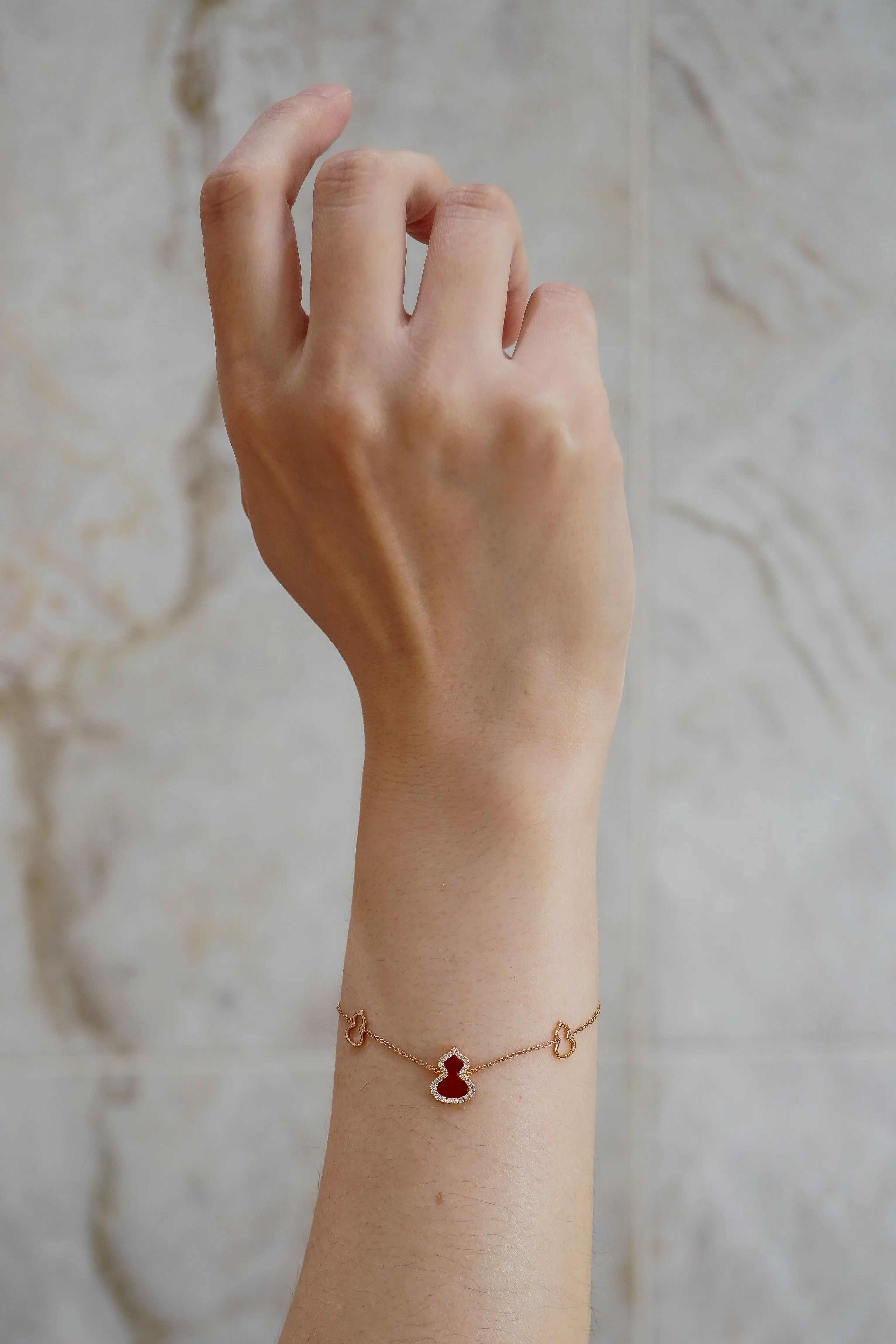 Petite Wulu Bracelet Red Agate
